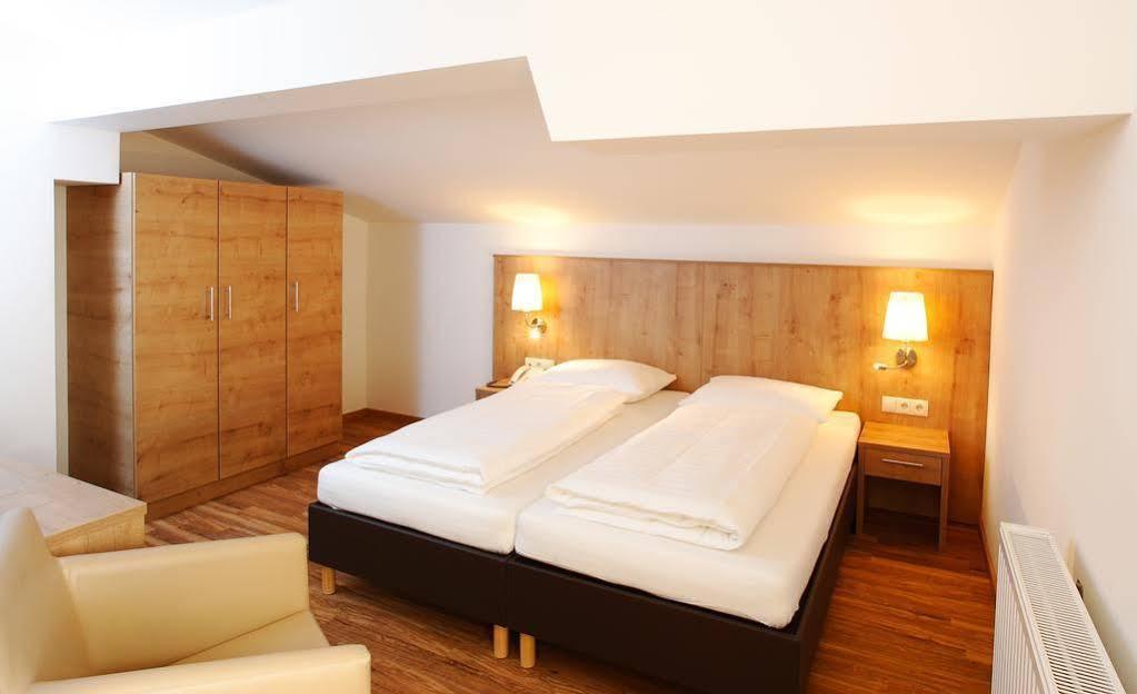 Familien & Wohlfuhlhotel Johanneshof Saalbach-Hinterglemm Bagian luar foto